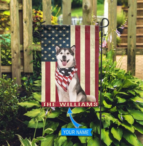 Alaskan Malamute Personalized Garden Flag – Garden Dog Flag – Personalized Dog Garden Flags