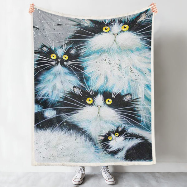 Cat Fleece Blanket – Family Of Fur – Cat In Blanket – Blanket With Cats On It – Cat Blankets – Furlidays