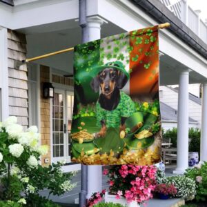 Dachshund St Patrick s Day Garden Flag Best Outdoor Decor Ideas St Patrick s Day Gifts 2