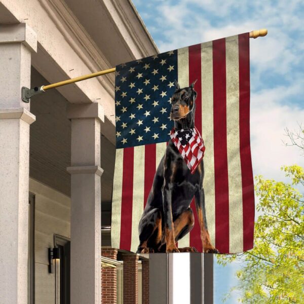 Doberman Pinscher House Flag – Dog Flags Outdoor – Dog Lovers Gifts for Him or Her
