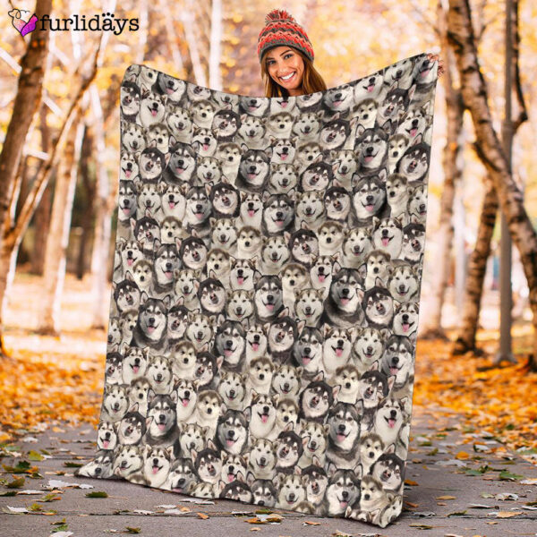 Dog Blanket – Dog Face Blanket – Dog Throw Blanket – Alaskan Full Face Blanket – Furlidays