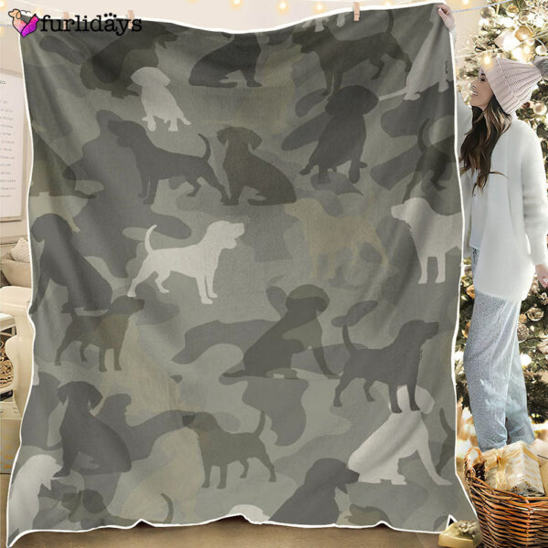 Dog Blanket – Dog Face Blanket – Dog Throw Blanket – Beagle Camo Blanket – Furlidays