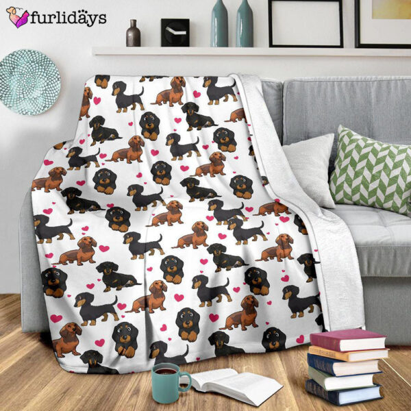 Dog Blanket – Dog Face Blanket – Dog Throw Blanket – Dachshund Heart Blanket – Furlidays