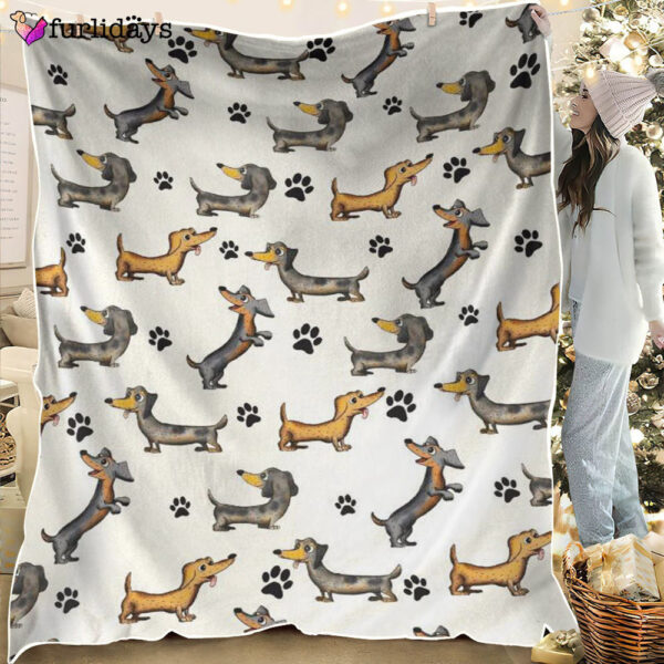 Dog Blanket – Dog Face Blanket – Dog Throw Blanket – Dachshund Paw Blanket – Furlidays