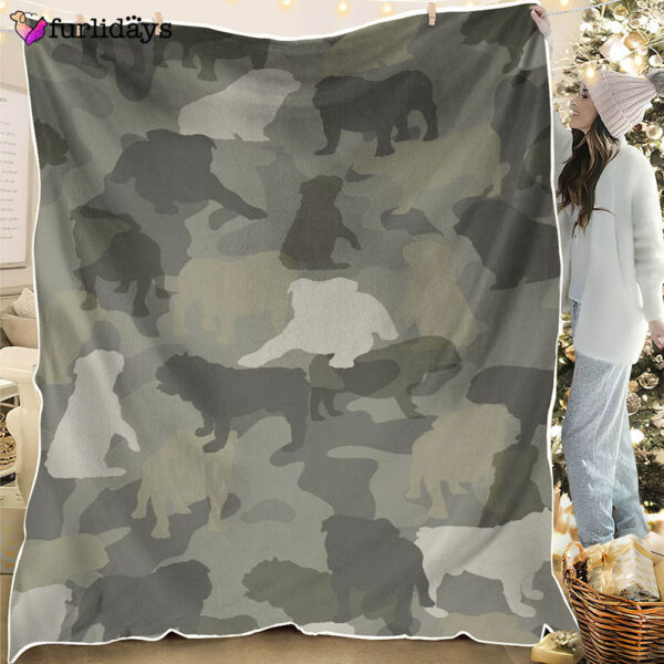 Dog Blanket – Dog Face Blanket – Dog Throw Blanket – English Bulldog Camo Blanket – Furlidays