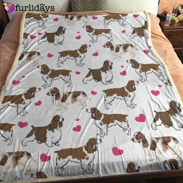 Dog Blanket – Dog Face Blanket – Dog Throw Blanket – English Springer Spaniel Heart Blanket – Furlidays
