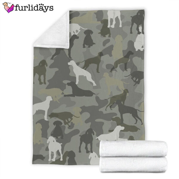 Dog Blanket – Dog Face Blanket – Dog Throw Blanket – German Shorthaired Pointer Camo Blanket – Furlidays