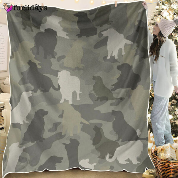 Dog Blanket – Dog Face Blanket – Dog Throw Blanket – Golden Retriever Camo Blanket – Furlidays