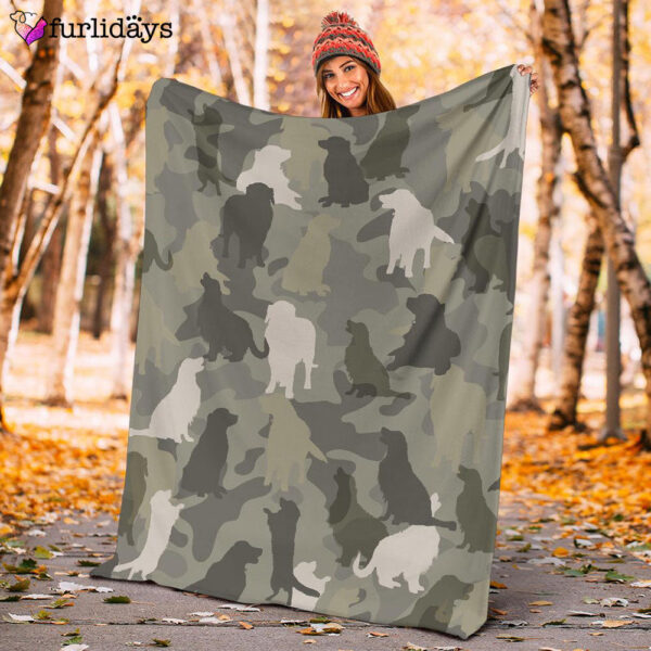 Dog Blanket – Dog Face Blanket – Dog Throw Blanket – Golden Retriever Camo Blanket – Furlidays