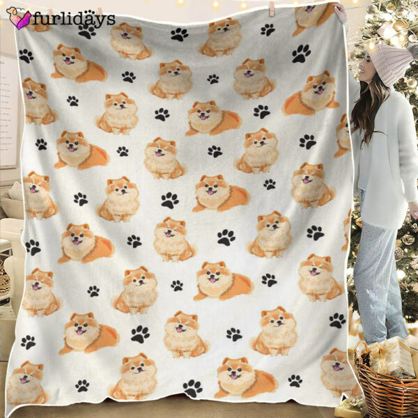 Dog Blanket – Dog Face Blanket – Dog Throw Blanket – Pomeranian Paw Blanket – Furlidays