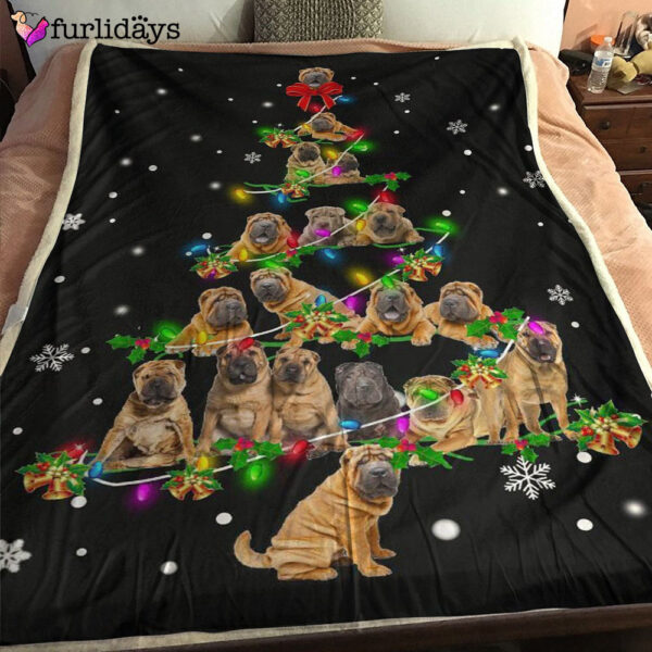 Dog Blanket – Dog Face Blanket – Dog Throw Blanket – Shar Pei Christmas Tree Blanket – Furlidays