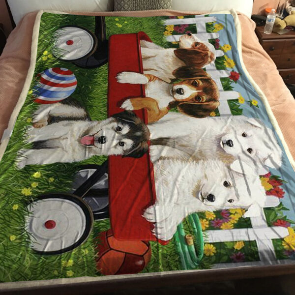 Blanket With Dogs On It – Puppy Play Date – Blanket With Dogs Face – Dog In Blanket – Furlidays