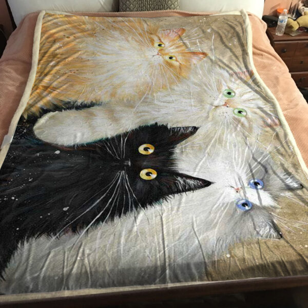 Cat Fleece Blanket – Cat Blanket – Cat Blanket For Couch – Blanket With Cats On It – Furlidays