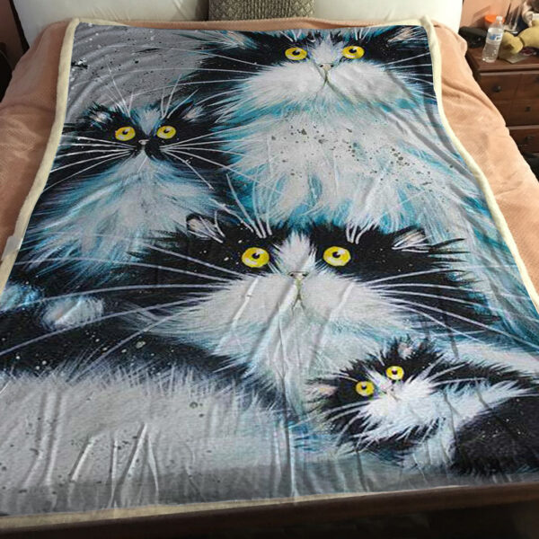 Cat Fleece Blanket – Family Of Fur – Cat In Blanket – Blanket With Cats On It – Cat Blankets – Furlidays