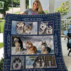 Snowy Alaskan Malamute Quilt Blanket Gifts For Birthday Christmas Thanksgiving