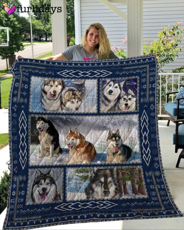 Snowy Alaskan Malamute Quilt Blanket Gifts For Birthday Christmas Thanksgiving
