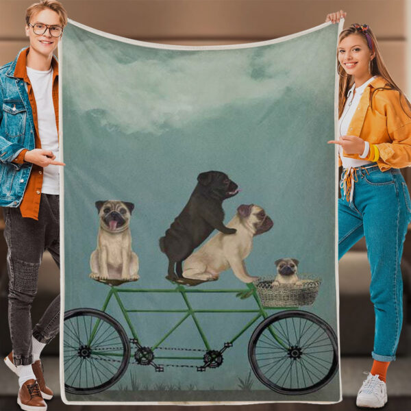 Dog Throw Blanket – Pug Tandem – Dog Face Blanket – Dog Fleece Blanket – Dog Blankets – Furlidays