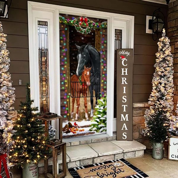 Horse Christmas Door Couple Happy Couple Christmas Outdoor Decoration – Unique Gifts Doorcover