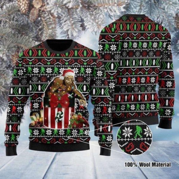 Santa Squatch Bigfoot Christmas Sweater – Festive Gift Box Design – Perfect Holiday Gift