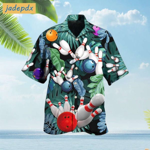 Tropical Leaf Hawaiian Shirt: Embrace Fun Bowling Style