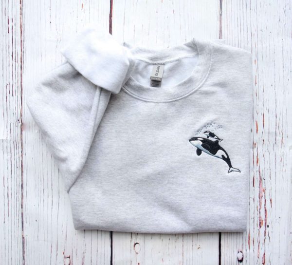 Orca Whale Embroidered Sweatshirt 2D Crewneck Sweatshirt For Men And Women