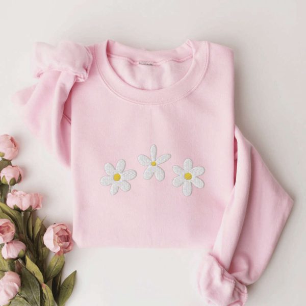 Daisies Sweatshirt, Embroidered Daisies Crewneck Sweatshirt For Flower Lover