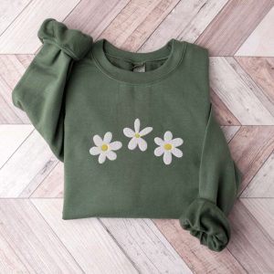 Daisies Sweatshirt, Embroidered Daisies Crewneck Sweatshirt…