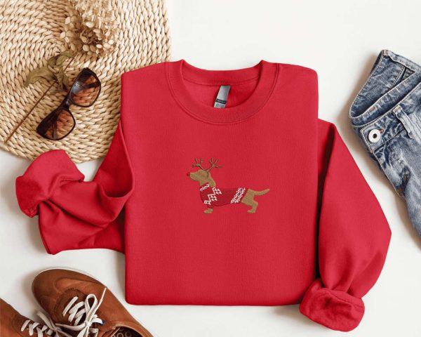 Embroidered Dachshund Reindeer Christmas Sweatshirt For Men And Women