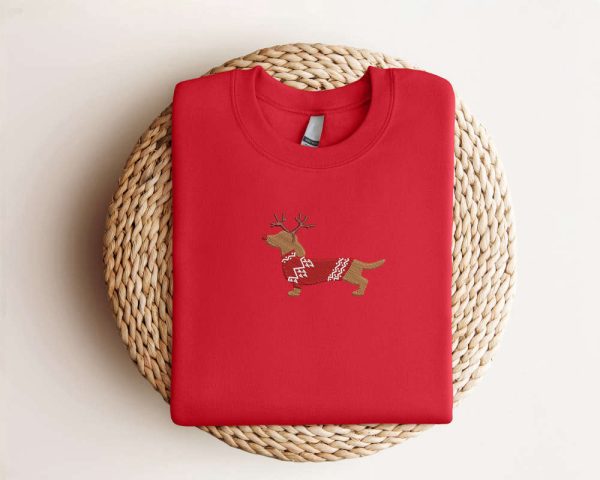 Embroidered Dachshund Reindeer Christmas Sweatshirt, Crewneck Sweatshirt For Family
