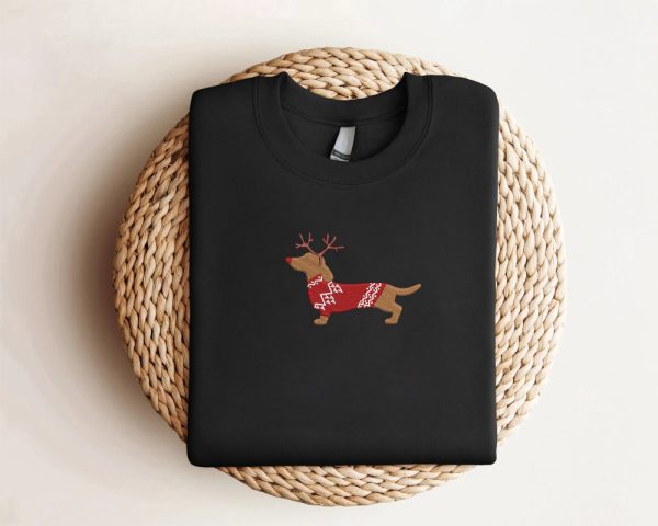 Embroidered Dachshund Reindeer Christmas Sweatshirt, Crewneck Sweatshirt For Family