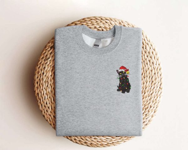 Embroidered Black Cat Santa Christmas Sweatshirt, 2D Crewneck Sweatshirt For Women