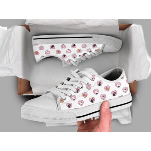 Cat Paw Shoes Heart Print Cute Shoes Cat Lover Gifts Custom Low Top Shoes PN205352Sb