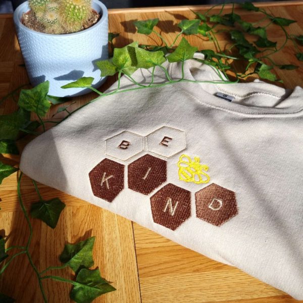 Bee KIND Embroidered Sweatshirt 2D Crewneck Sweatshirt Gift For Family