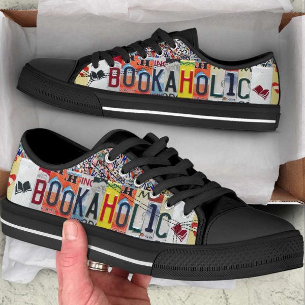 Bookaholic License Plates Low Top Shoes – Trendy Canvas Print