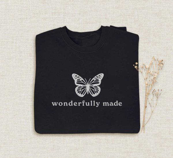 Butterfly Embroidered   Sweatshirt 2D Crewneck Sweatshirt For Men And Women