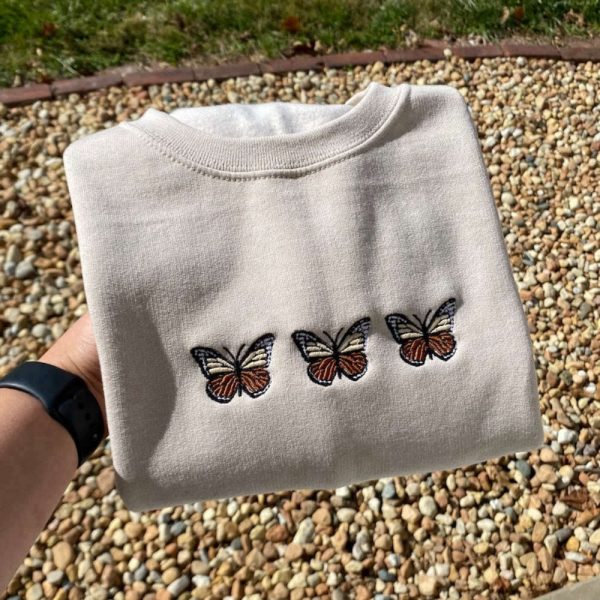 Butterfly Embroidered Sweatshirt 2D Crewneck Sweatshirt For Men Women
