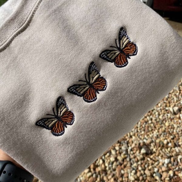 Butterfly Embroidered Sweatshirt 2D Crewneck Sweatshirt For Men Women