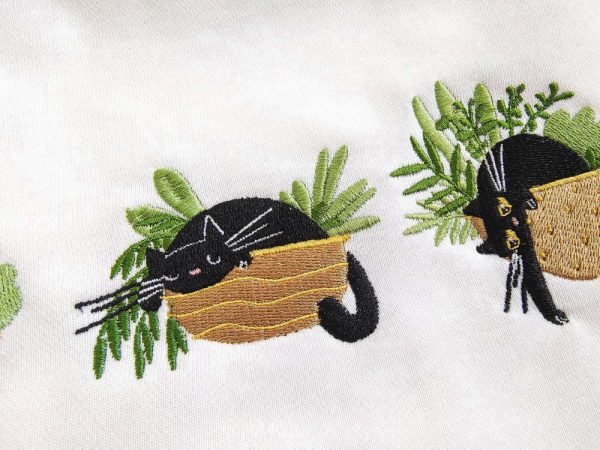 Cute Black Cat And Plants Embroidered  Sweatshirt 2D Crewneck Sweatshirt For Family