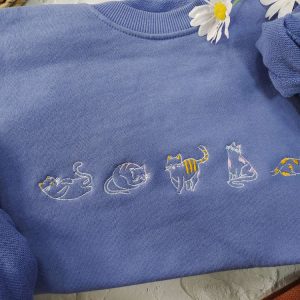 cute cat embroidered sweatshirt 2d crewneck sweatshirt for family 1.jpeg