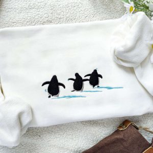 Cute Penguin Embroidered Sweatshirt 2D Crewneck…