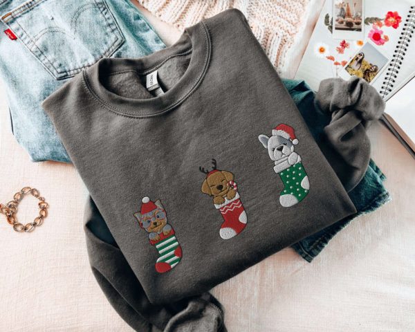 Dog Christmas Sweatshirt Embroidered Cozy Christmas Sweatshirt For Dog Lover