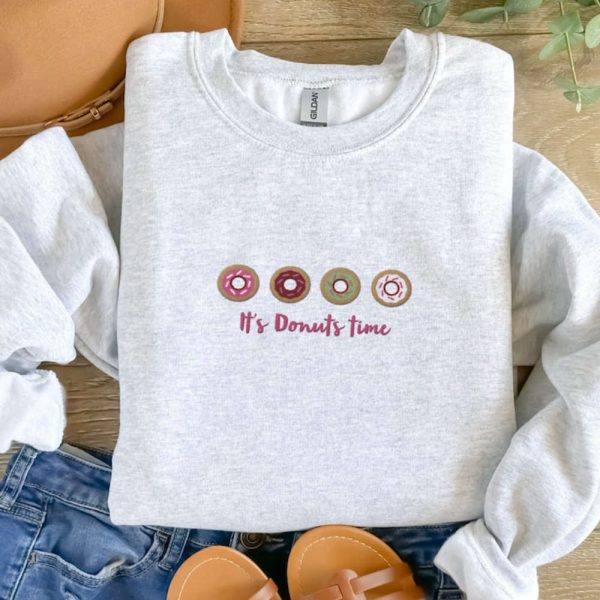 Donuts Lover Embroidered Sweatshirt 2D Crewneck Sweatshirt Gift For Family