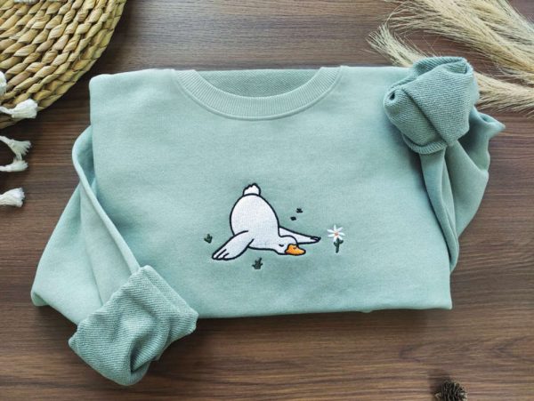 Duck And Daisy Embroidered Sweatshirt Crewneck Sweatshirt For Men Women