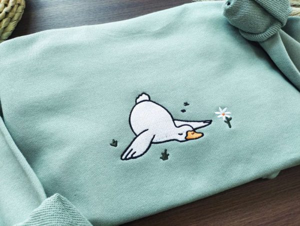 Duck And Daisy Embroidered Sweatshirt Crewneck Sweatshirt For Men Women