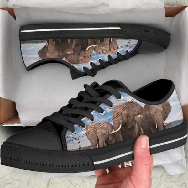 Elephant Family Low Top Canvas Print Shoes  – Comfortable Footwear