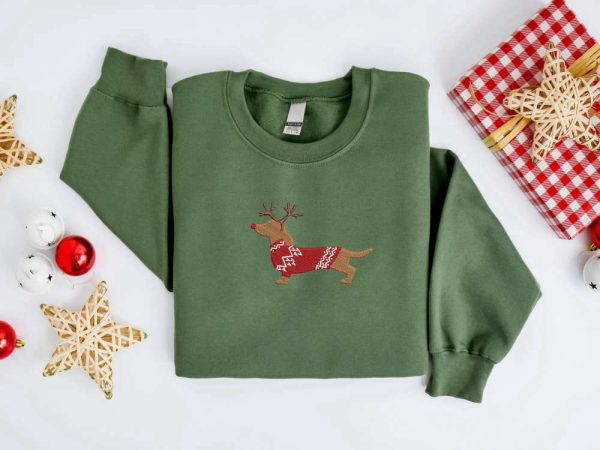 Embroidered Christmas Dog Sweatshirt Embroidered Dachshund Reindeer Dog weater For Family