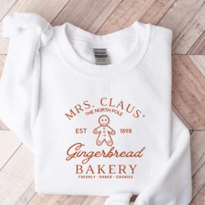 embroidered mrs claus gingerbread christmas sweatshirt christmas sweatshirt funny christmas xmas gift womens sweater retro christmas 3.jpeg