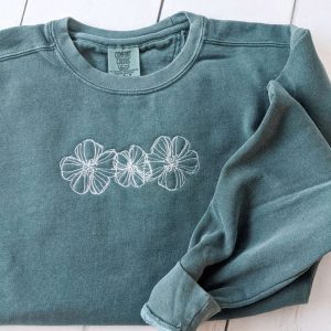 Floral Embroidered Sweatshirt 2D Crewneck Sweatshirt…