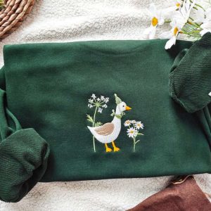 Goose and Daisy Embroidered Sweatshirt 2D…