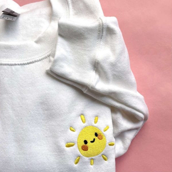 Happy Sun Embroidered Sweatshirt 2D Crewneck Sweatshirt Gift For Family